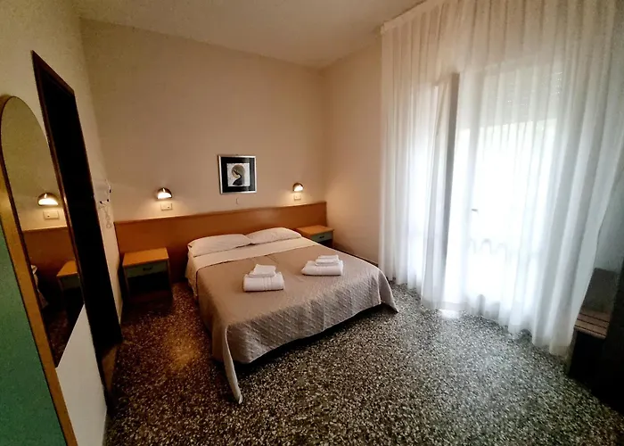 Anny 3* Cervia