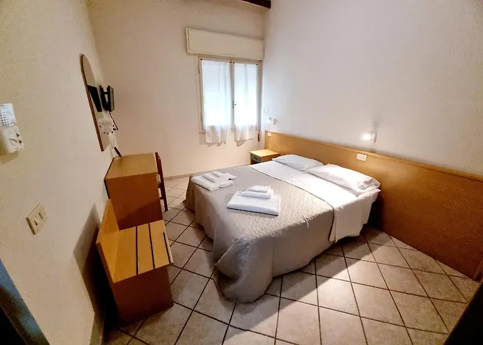 Anny 3* Cervia
