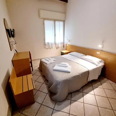 Anny 3* Cervia